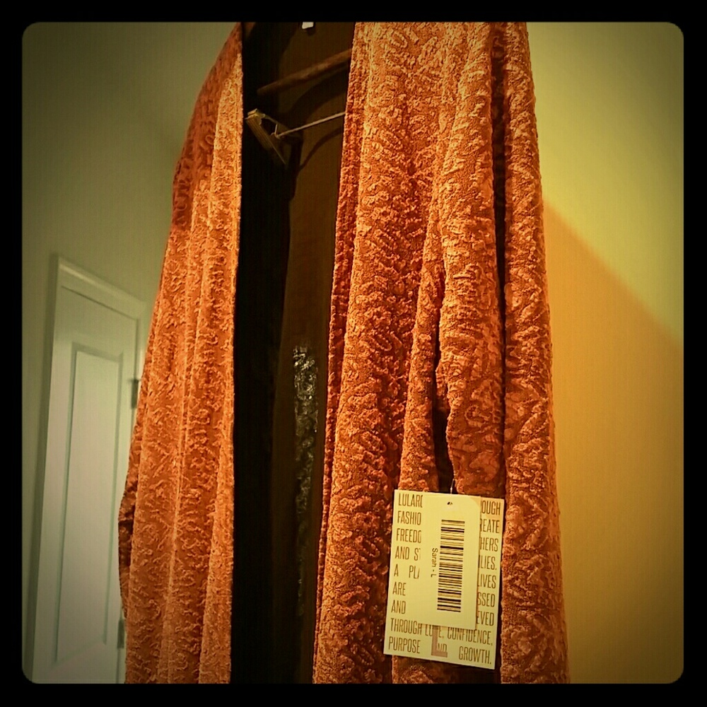 Lularoe Sara Large